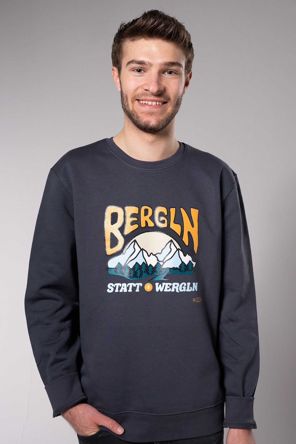 Berg Sweatshirt Tintengrau unisex